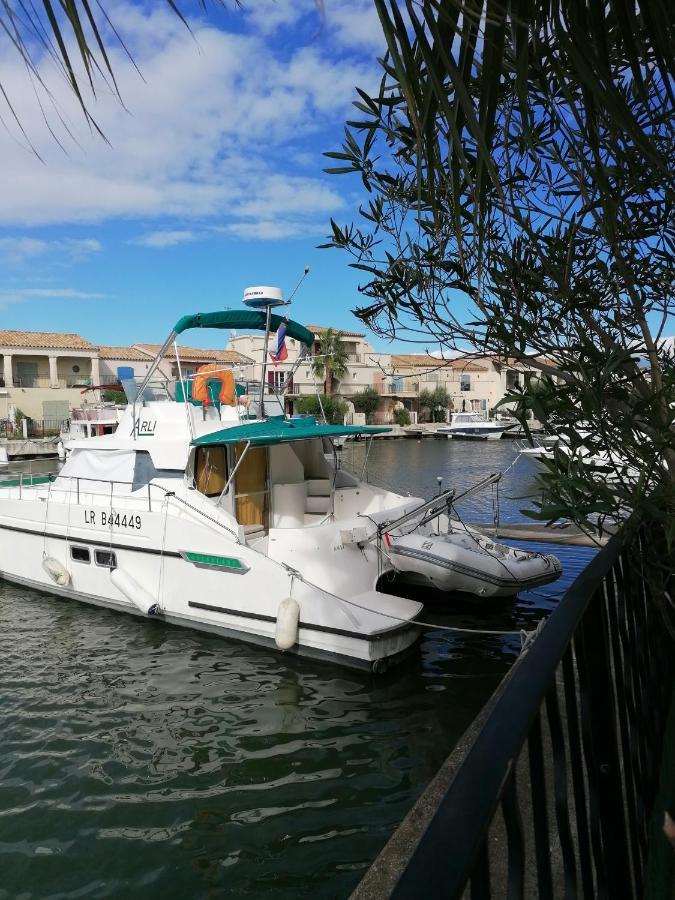 Marina A Aigues Mortes - Gard Exterior photo